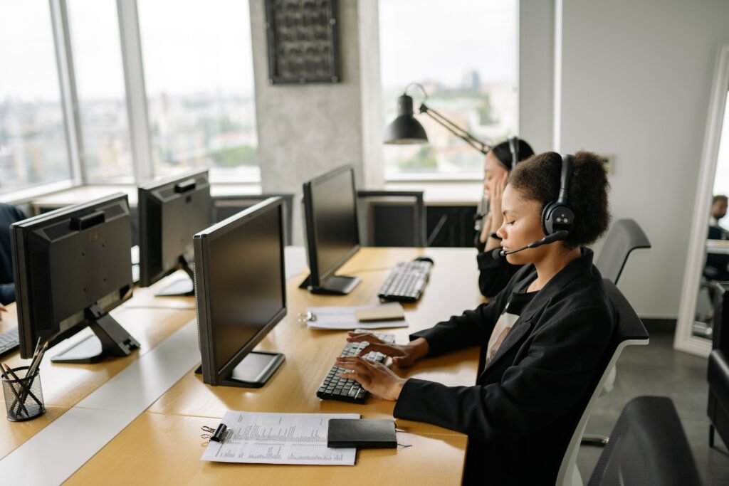 call center team essenziale per il vero pronto intervento di emergenza
